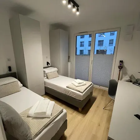 Apartament 4 Bed 2 Room Warschau Exterior foto