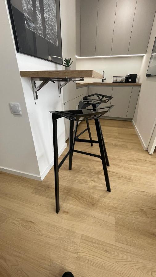 4 Bed 2 * Warschau