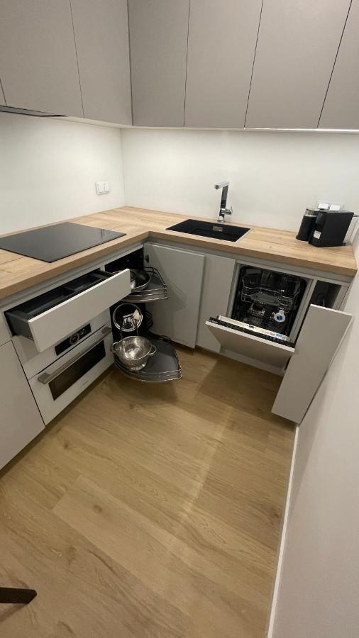 Apartment 4 Bed 2